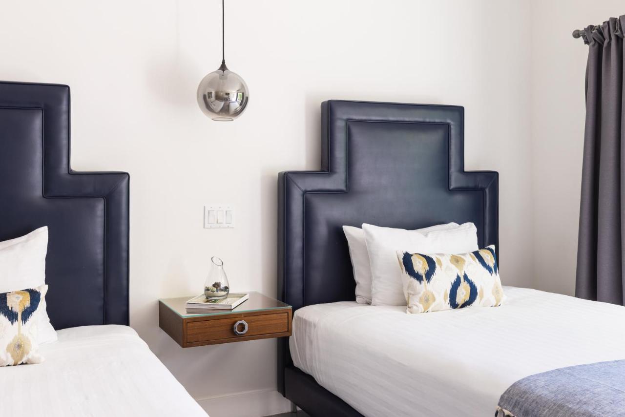 The Hotel 4*